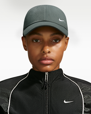 Nike Club Unstructured Cap. Nike RO